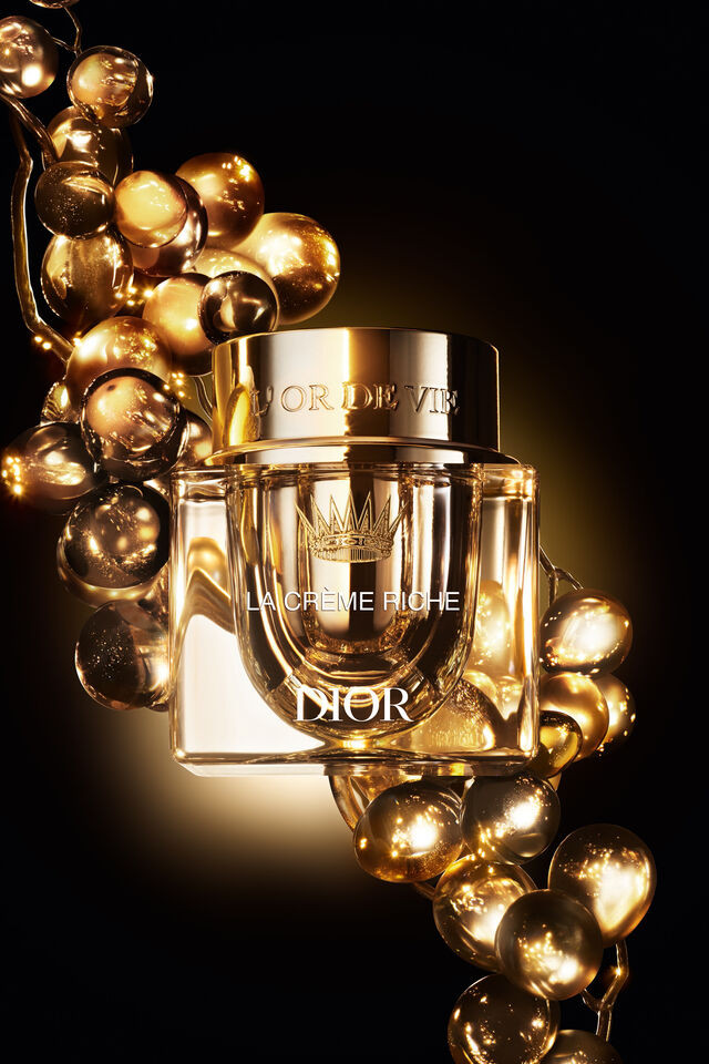 Extreme luxury coagulation and moisturizing cream