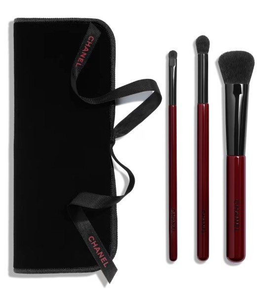 LES PINCEAUX ROUGE NOIR